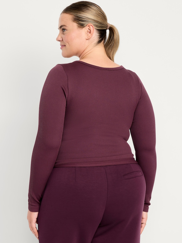 Exhale Seamless Cropped Henley Top