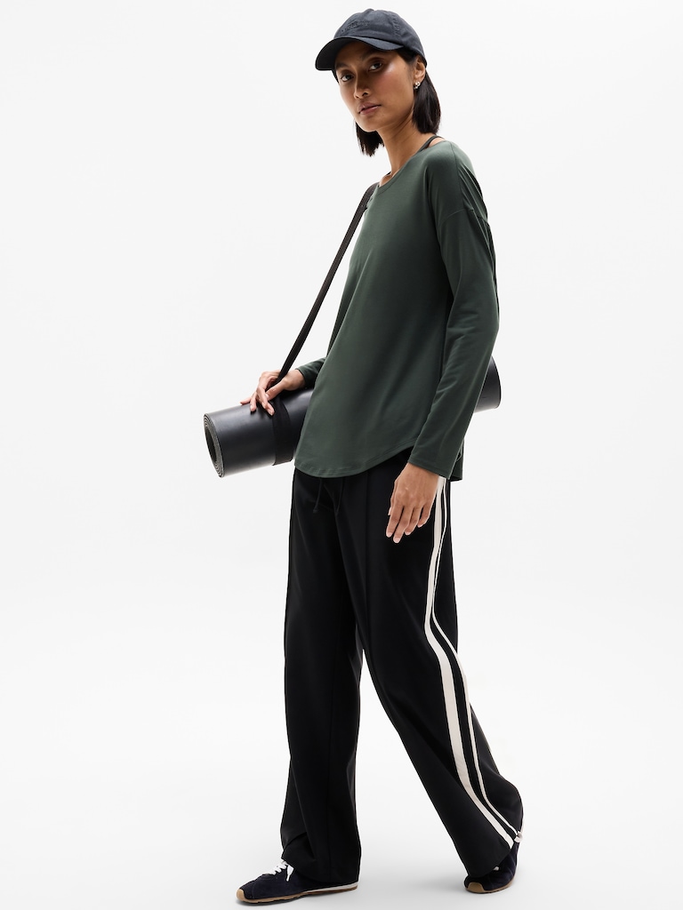 Move With Ease Top