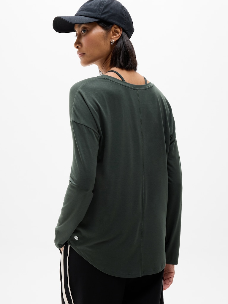 Move With Ease Top