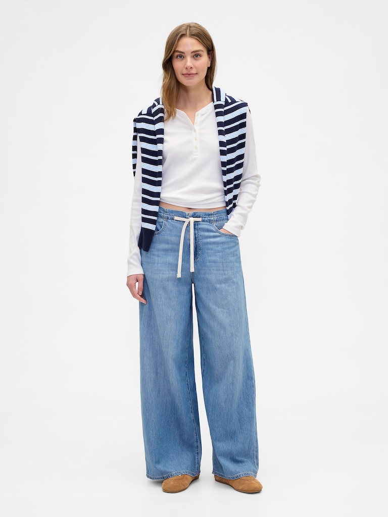 Mid Rise Pull-On SuperLight Baggy Jeans