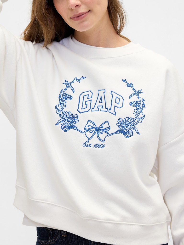 Oversized Wedge Gap Logo Sweatshirt