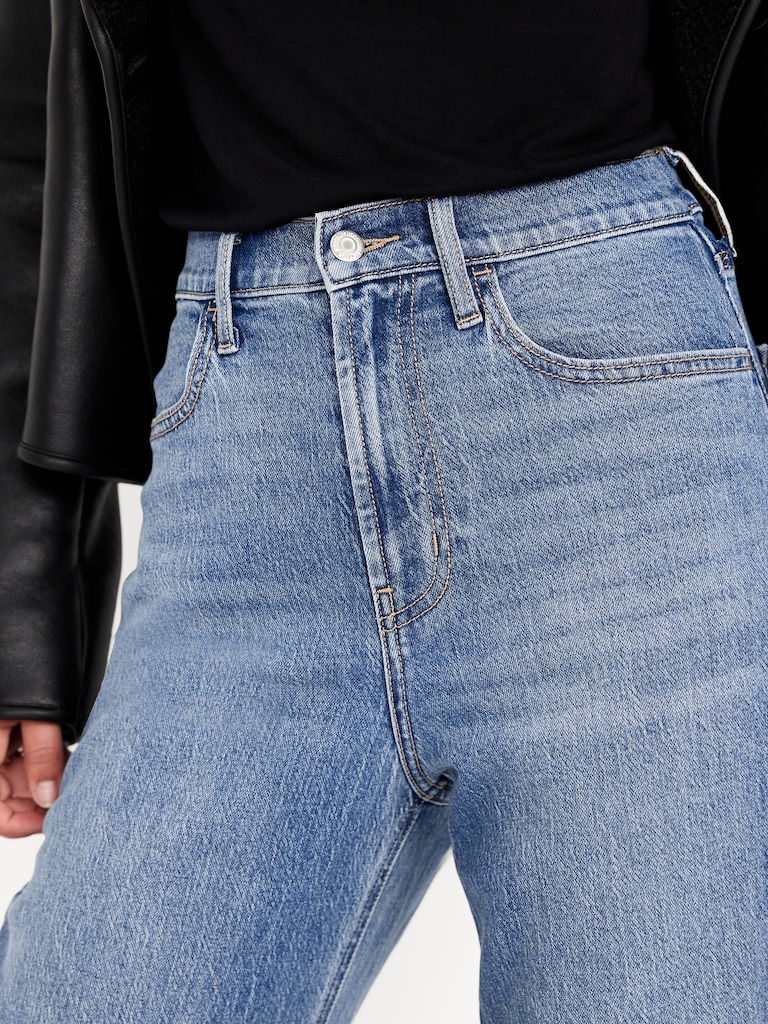 Wow High-Waisted Barrel Ankle Jeans