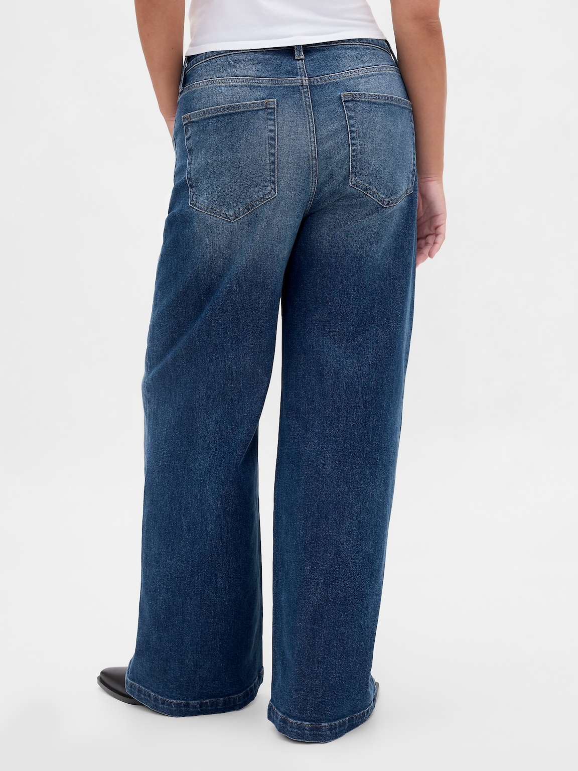 High Rise Stride V-Waist Wide-Leg Jeans