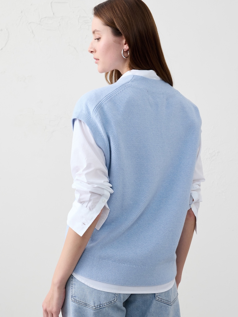 Textured V-Neck Sweater Vest