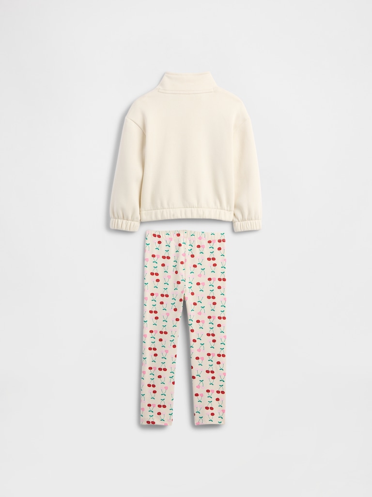 babyGap Two-Piece Outfit Set