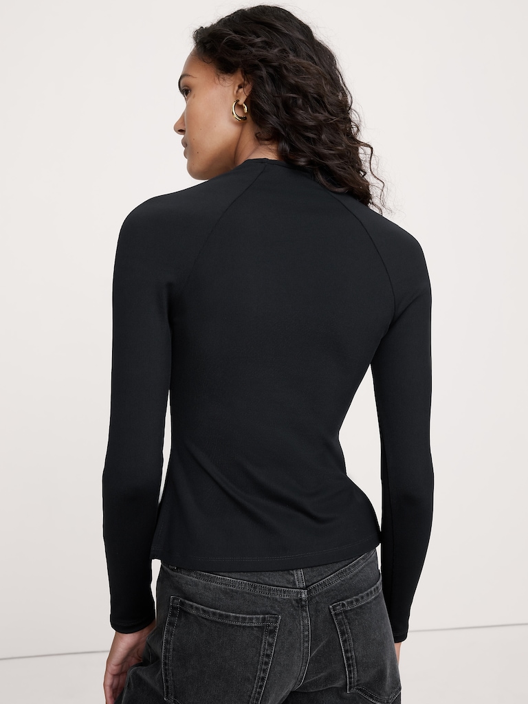 Sculpted-Stretch Square-Neck Top