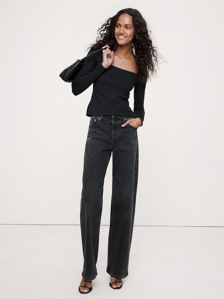 Sculpted-Stretch Square-Neck Top