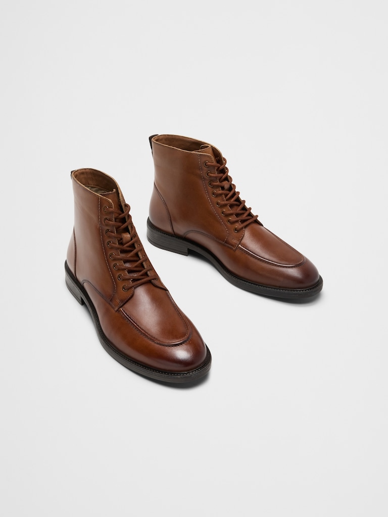 Smooth Leather Moc Toe Boot