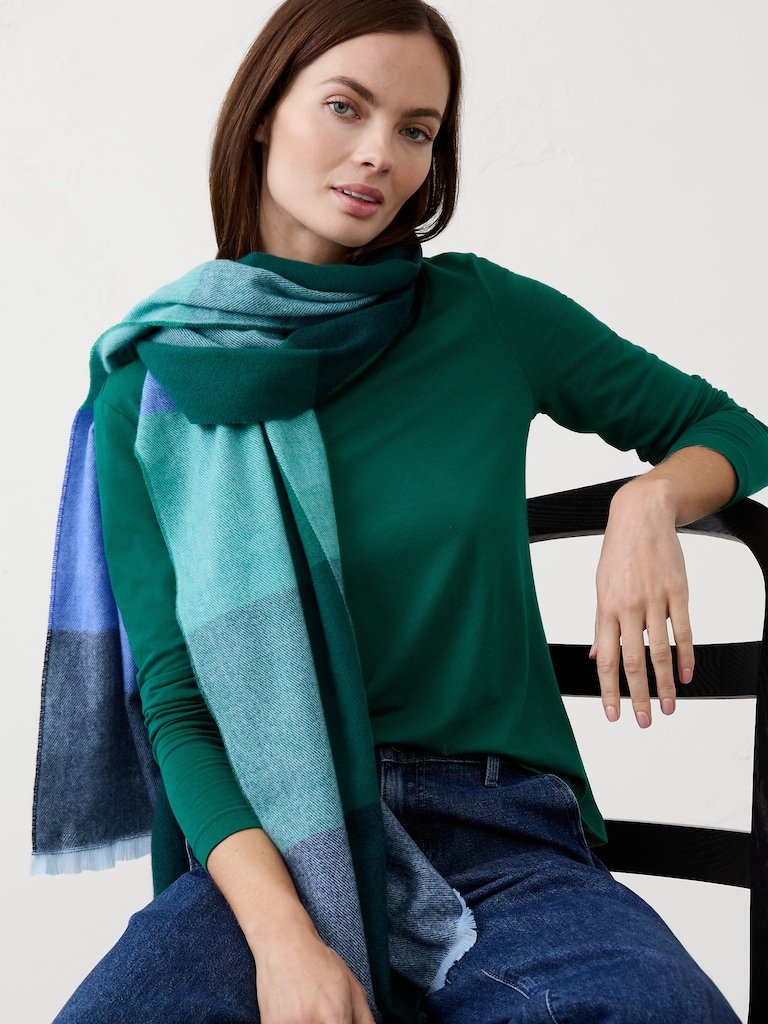 Timeless Long-Sleeve Crew-Neck T-Shirt