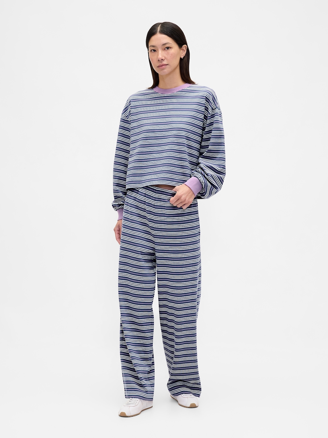 Heavyweight Crop Sweatshirt