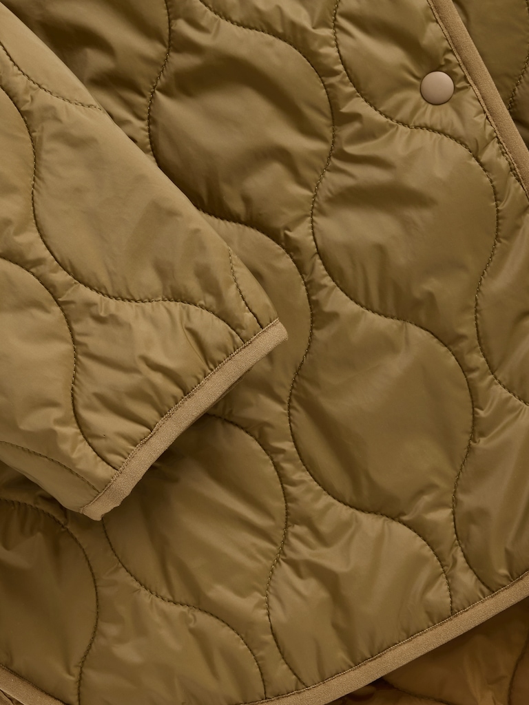 Recycled Lightweight Oversized Quilted Liner Jacket