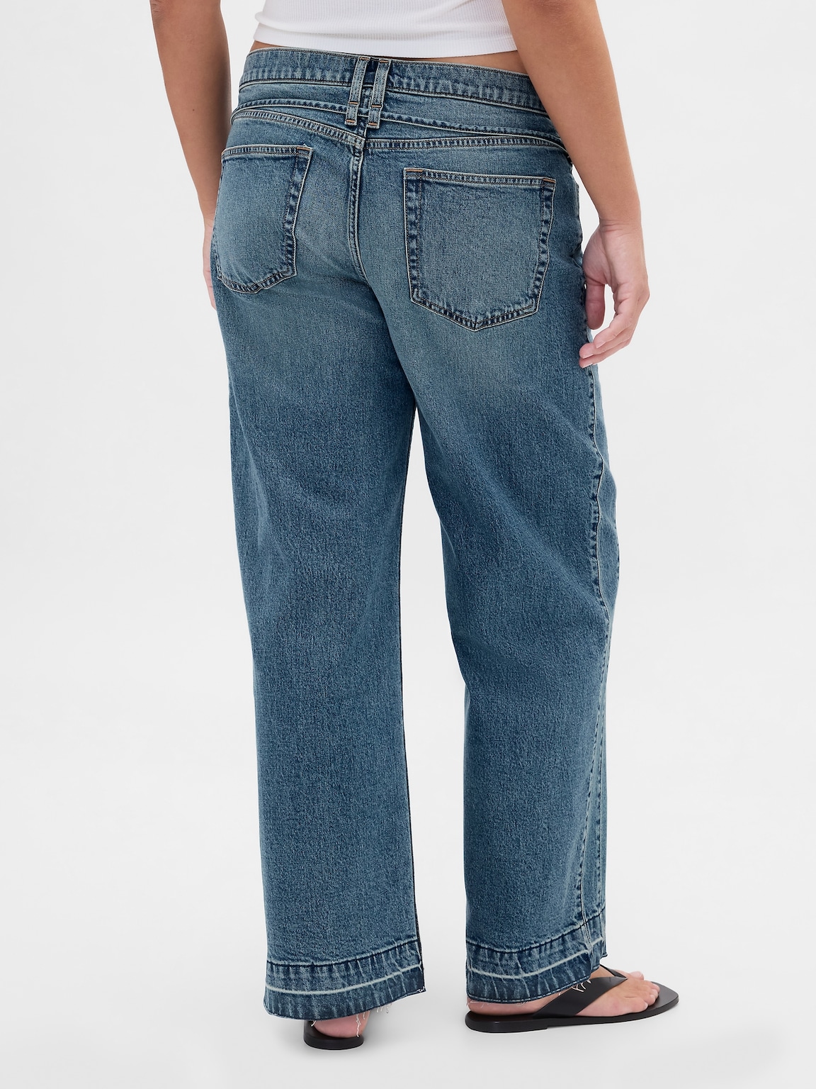 Low Rise '90s Loose Jeans