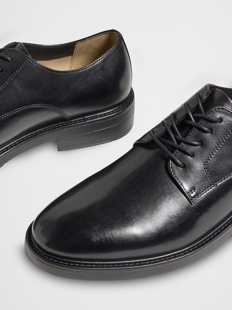 Modern Sole Dress Oxford