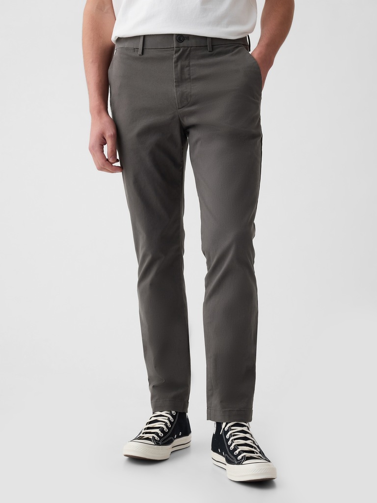 Modern Khakis in Skinny Fit