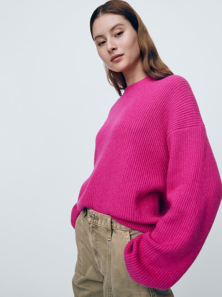 CashSoft Shaker-Stitch Crewneck Sweater