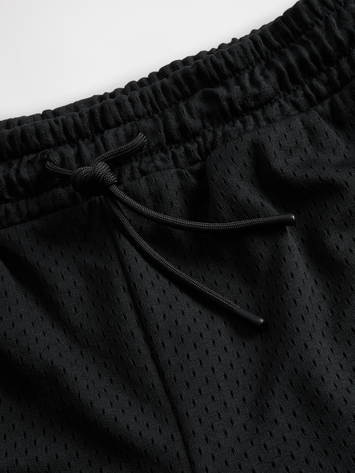 Kids GapFit 8.5" Mesh Pull-On Shorts