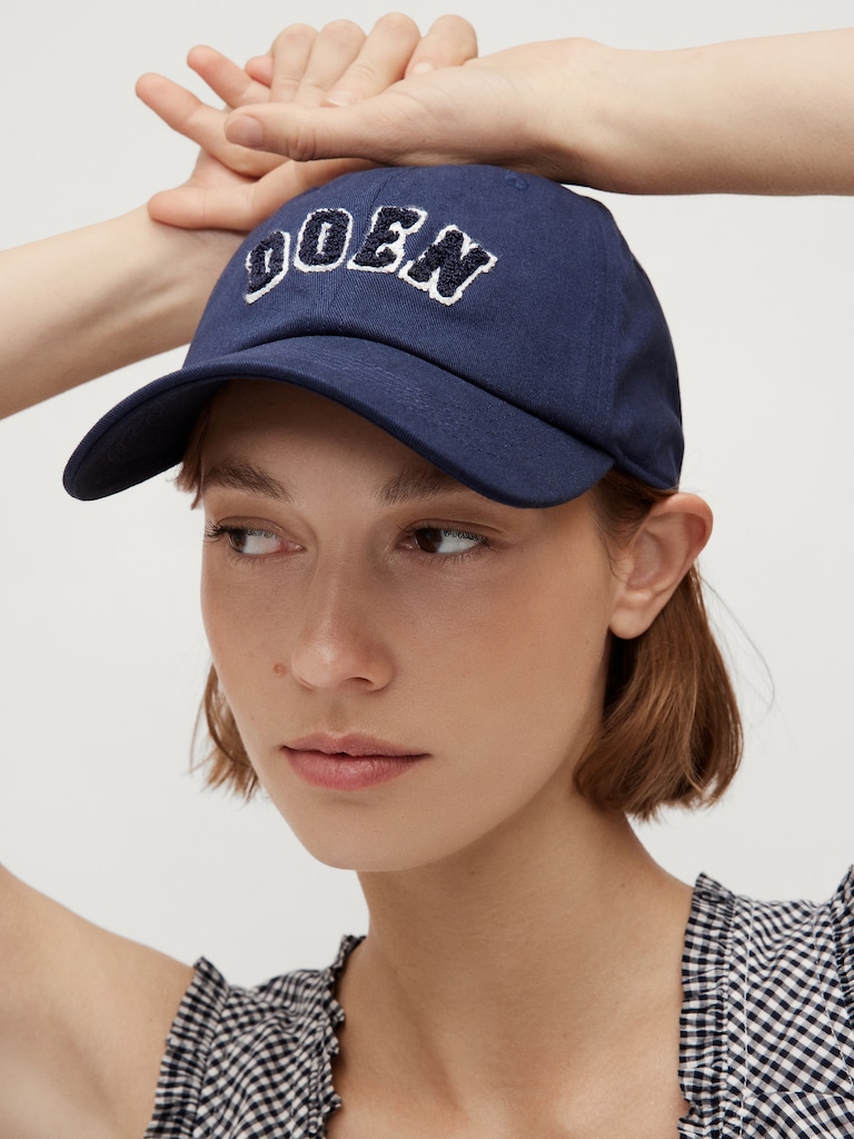 Gap × DÔEN Organic Cotton Logo Baseball Hat