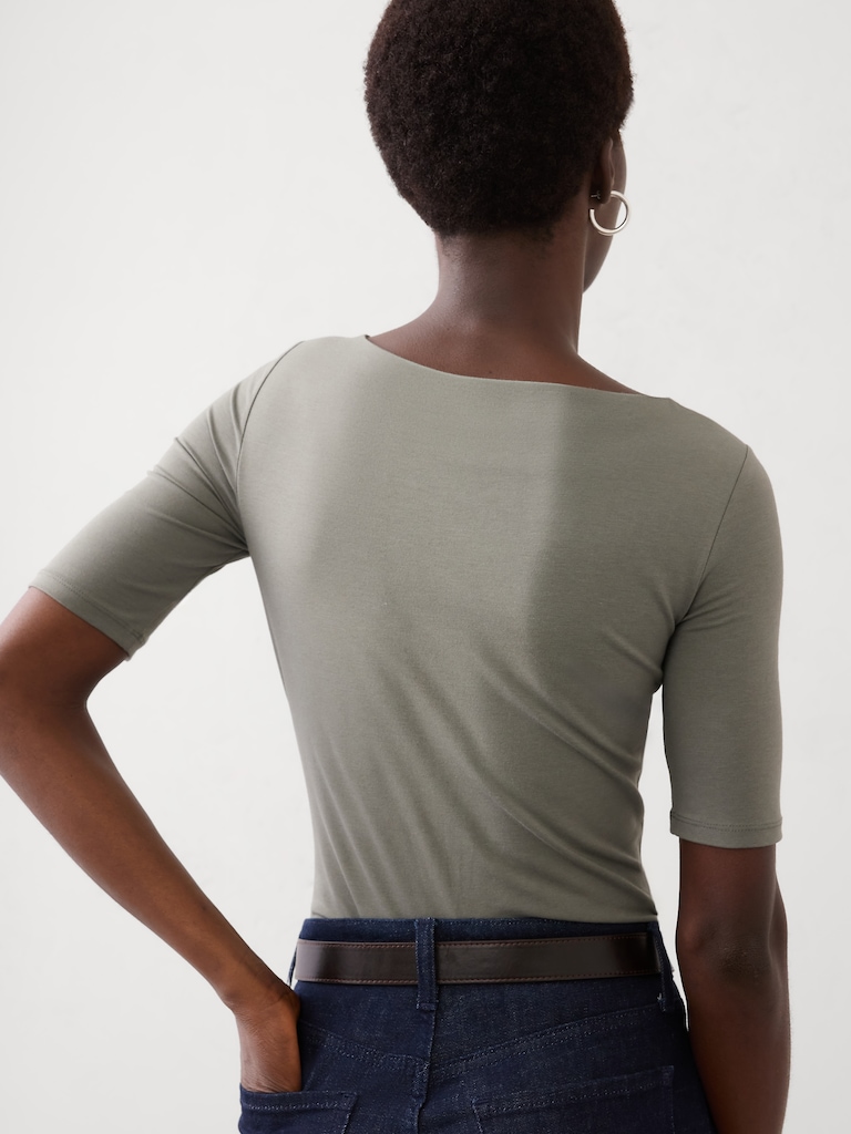 Soft Stretch Elbow-Sleeve Top
