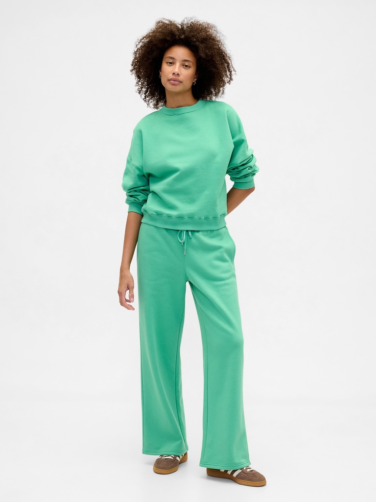 Relaxed Wedge Crewneck Sweatshirt