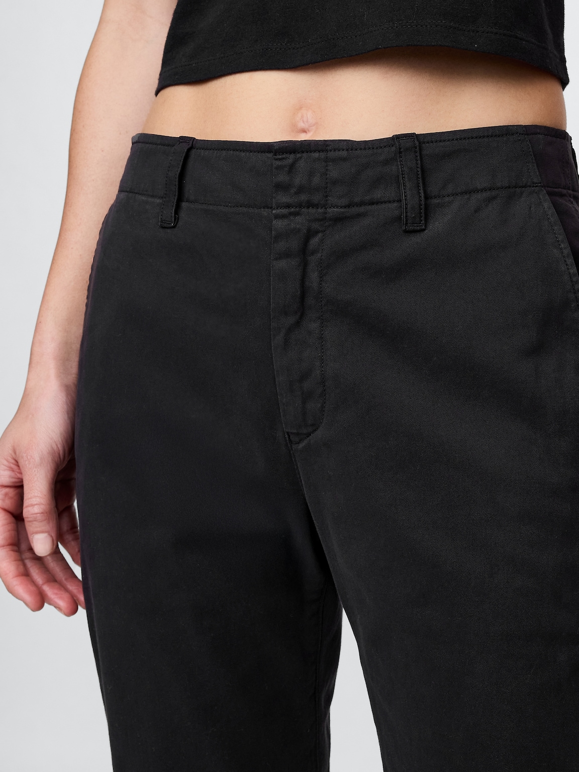 Mid Rise Downtown Khakis