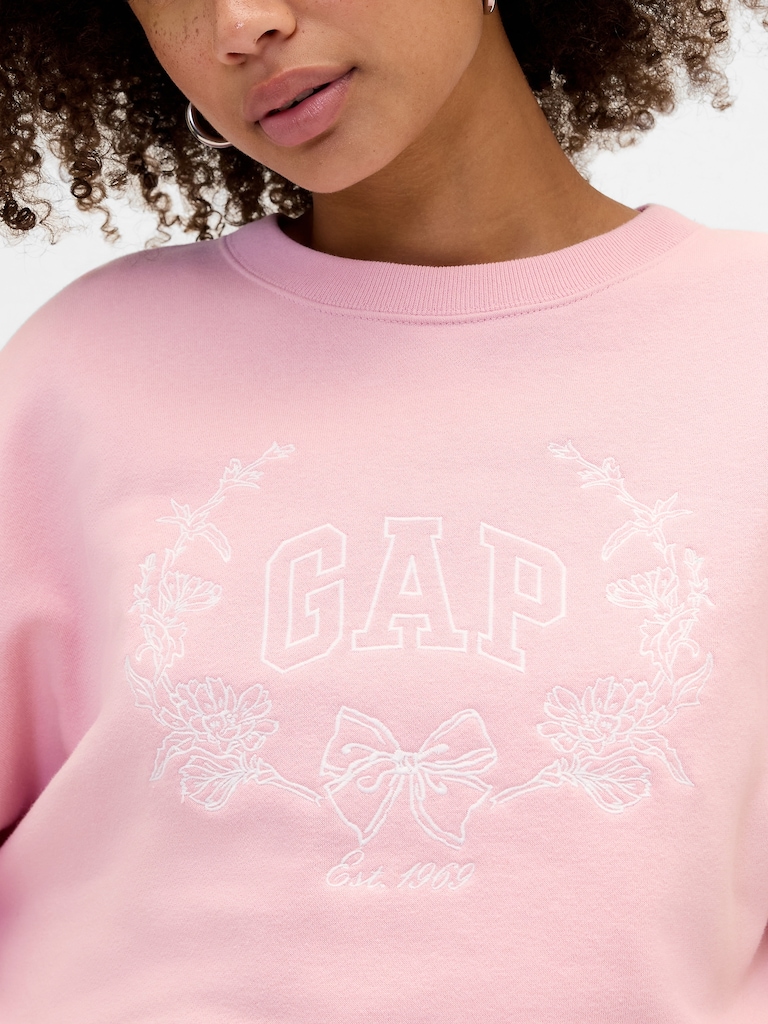 Oversized Wedge Gap Logo Sweatshirt
