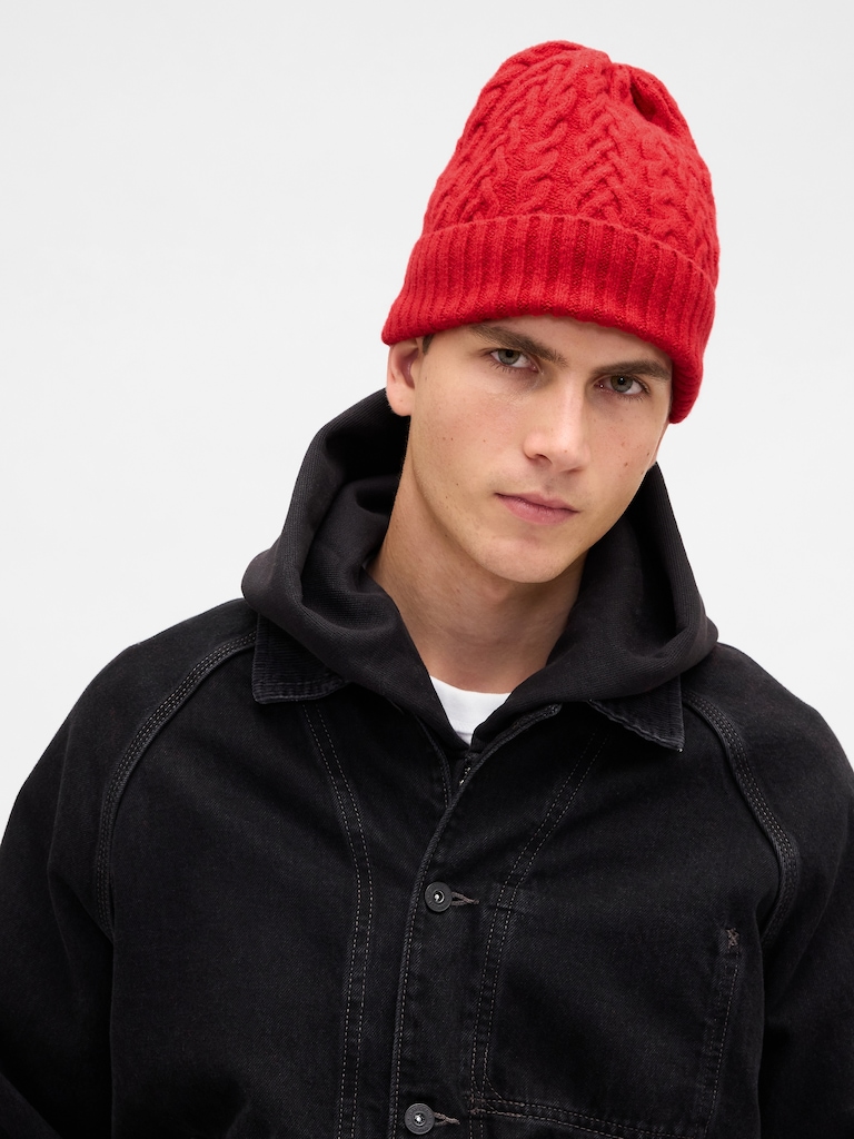 CashSoft Cable-Knit Beanie