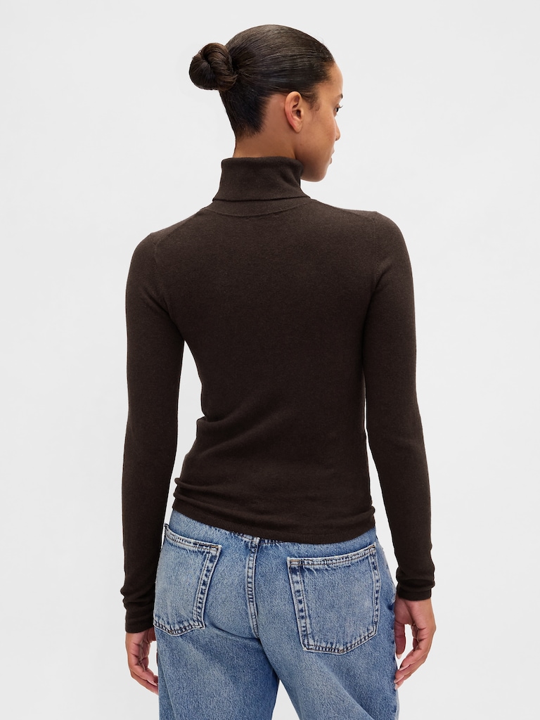 CashSoft Stretch Turtleneck Sweater