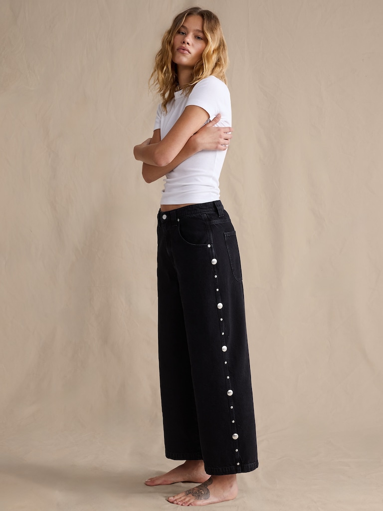 Low-Rise Loose Studded Ankle Jean