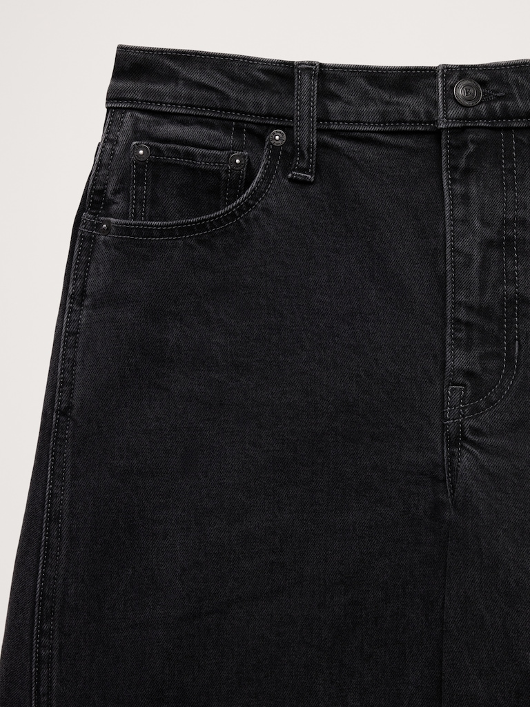 High-Rise Loose Barrel Jean