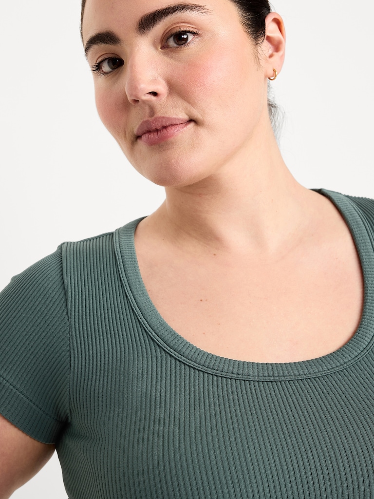 Exhale Seamless Cropped Rib T-Shirt