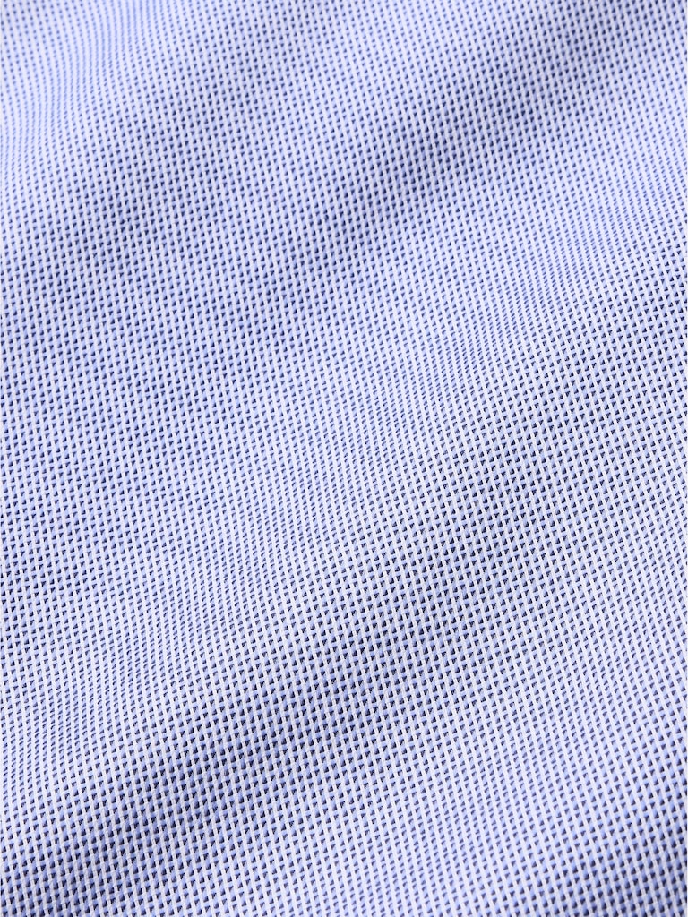 Slim-Fit Wrinkle-Resistant Dress Shirt