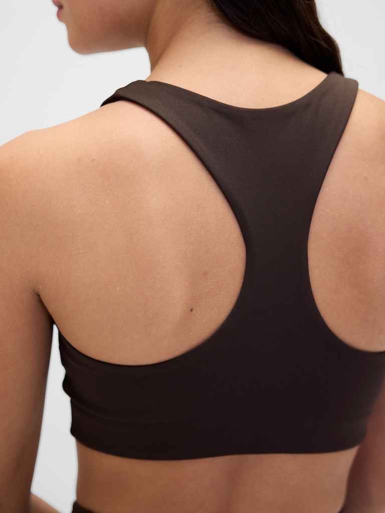 GapFit Power Medium Impact Sports Bra