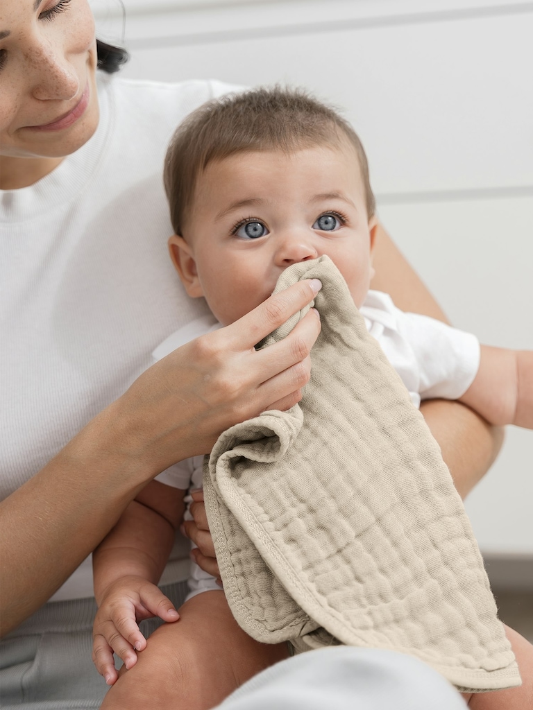 Comfy Cubs Muslin Burp Cloths