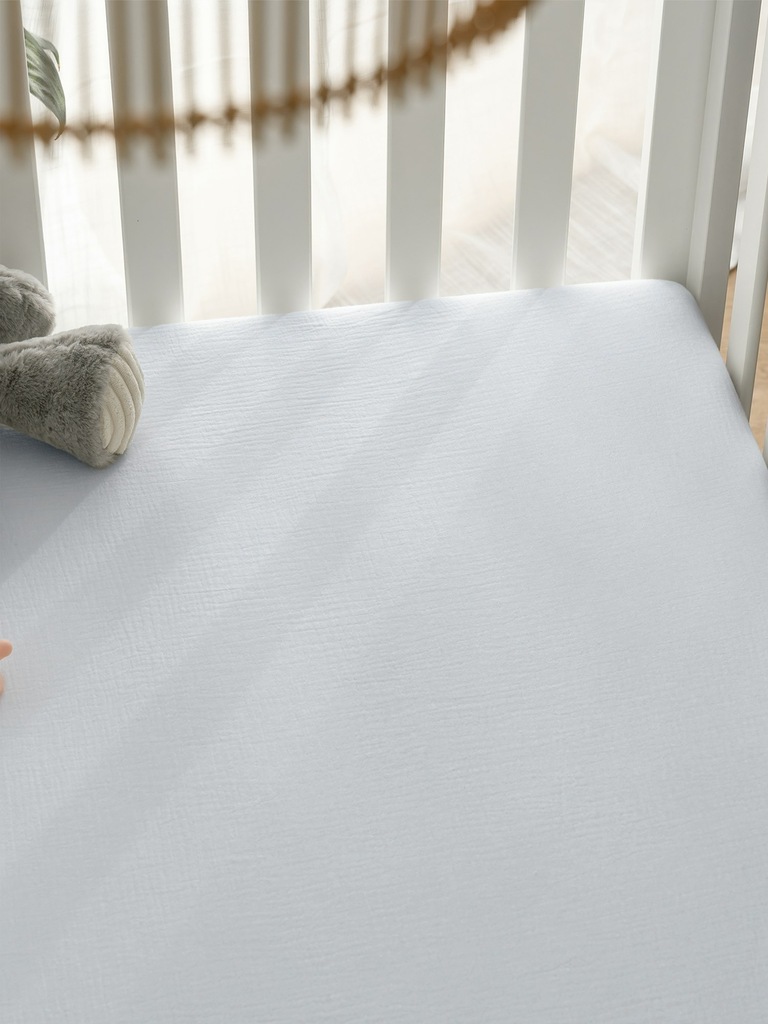 Comfy Cubs Muslin Fitted Crib Sheet