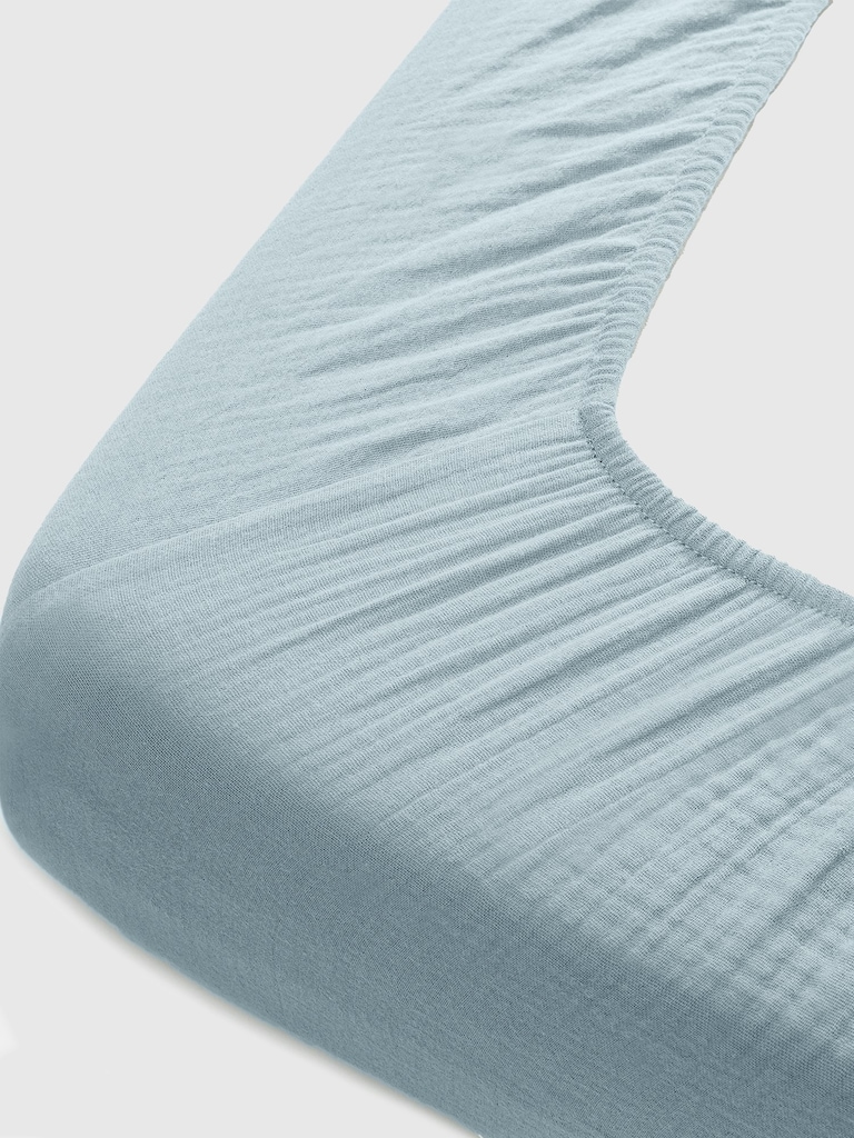 Comfy Cubs Muslin Fitted Crib Sheet