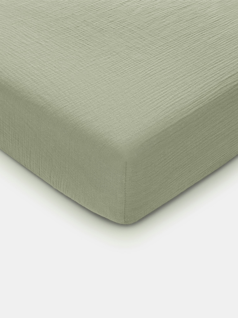 Comfy Cubs Muslin Fitted Crib Sheet