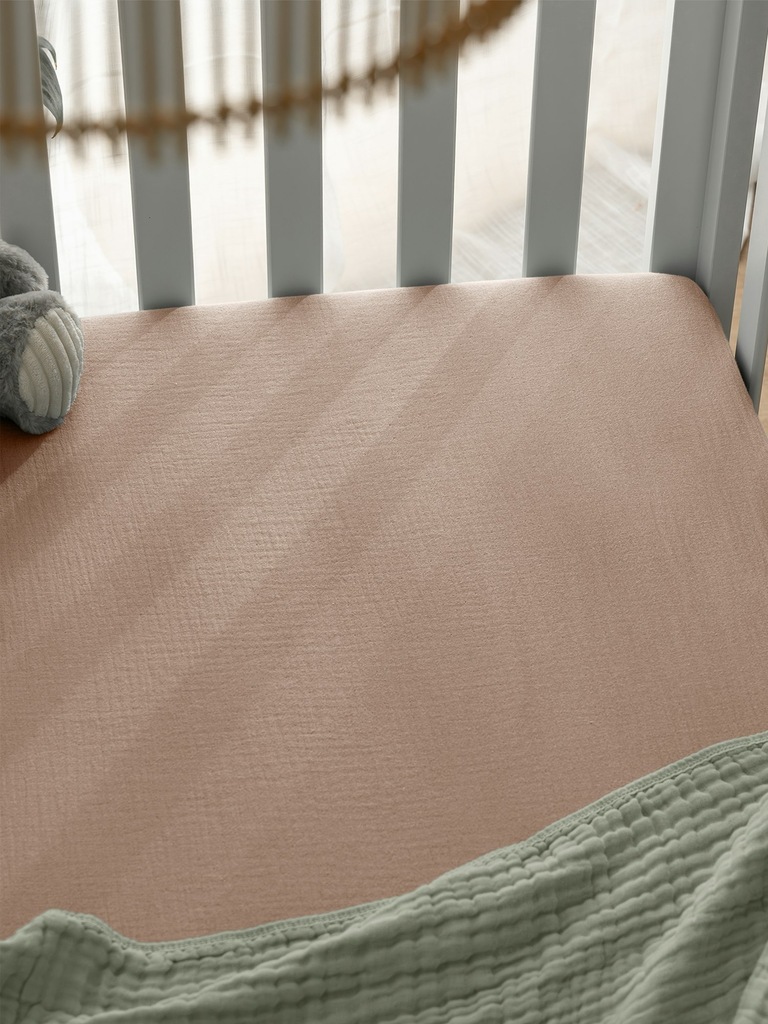 Comfy Cubs Muslin Fitted Crib Sheet