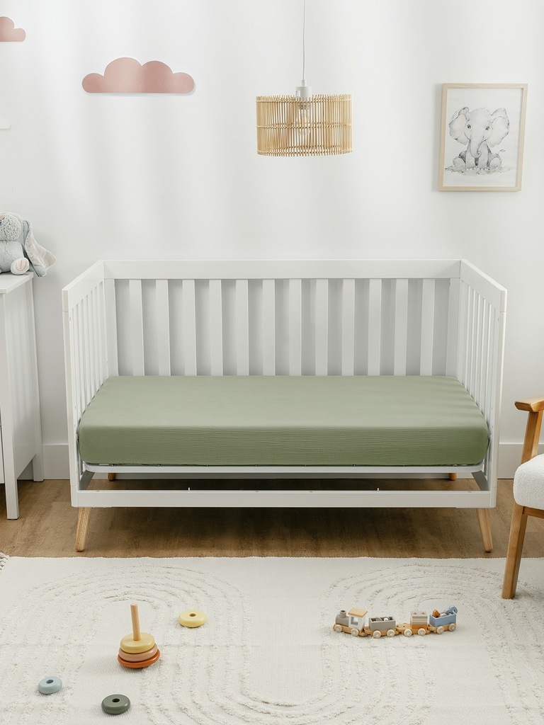 Comfy Cubs Muslin Fitted Crib Sheet