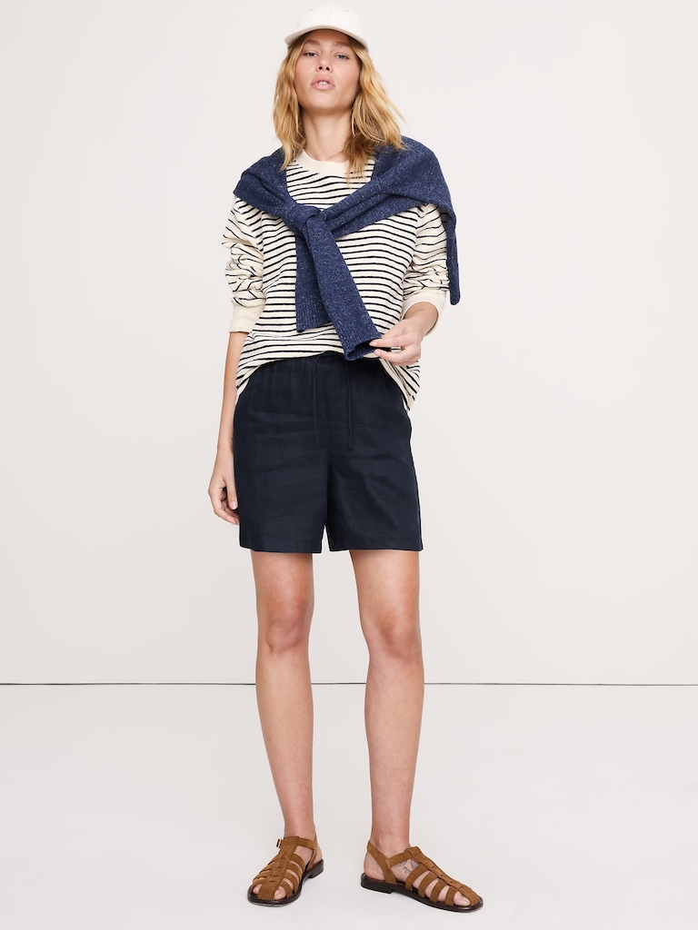 Linen Pull-On 4" Short