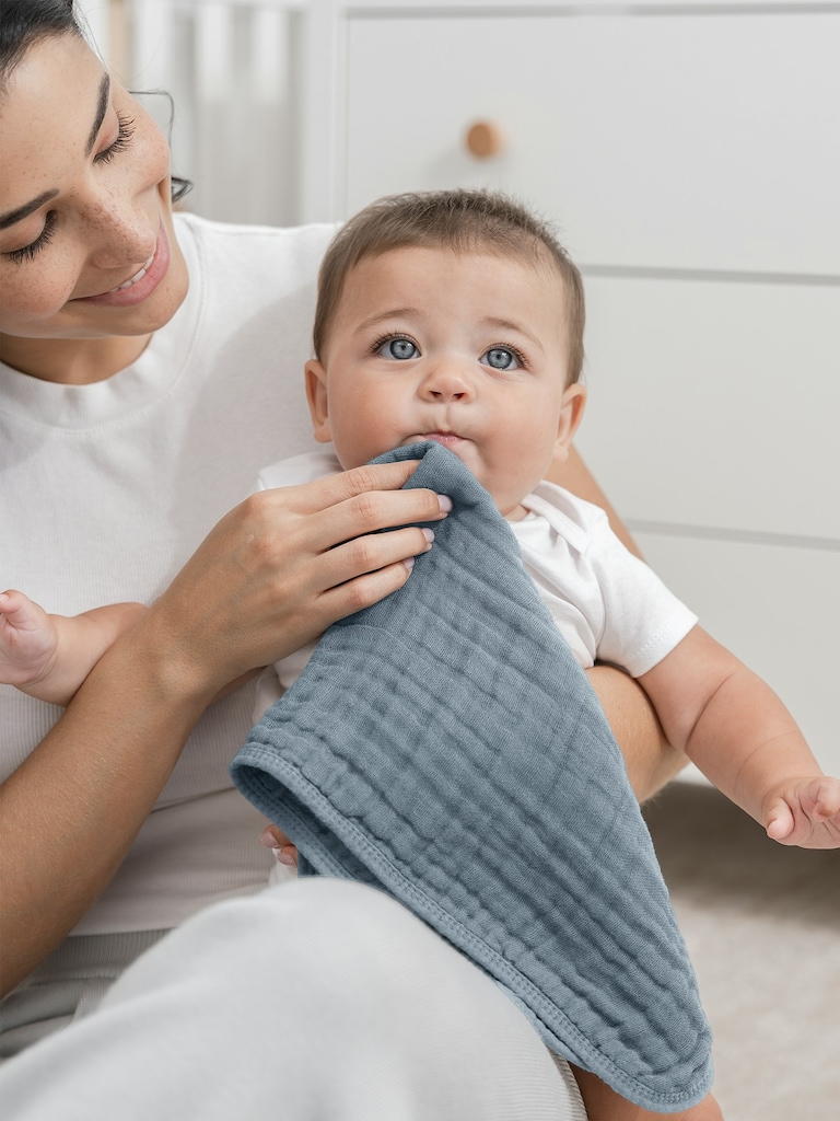 Comfy Cubs Muslin Burp Cloths