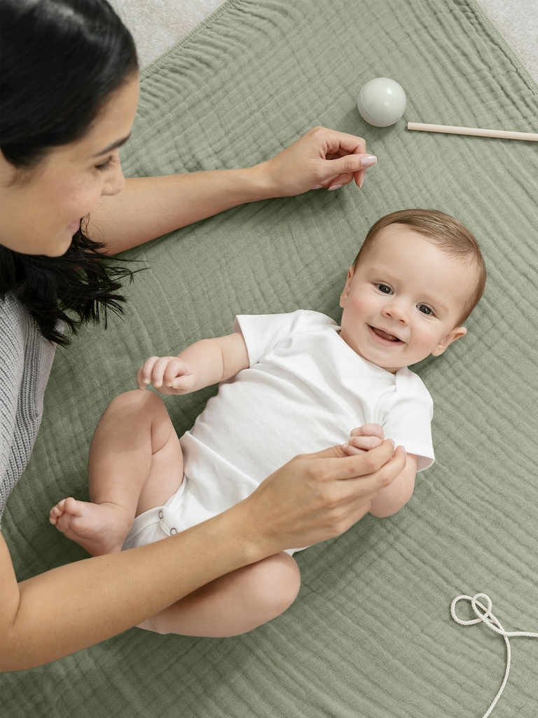 Comfy Cubs Baby Muslin Blanket