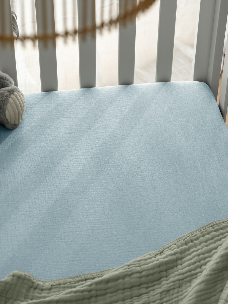 Comfy Cubs Muslin Fitted Crib Sheet