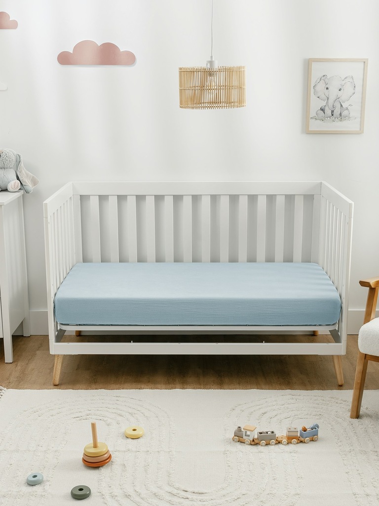 Comfy Cubs Muslin Fitted Crib Sheet