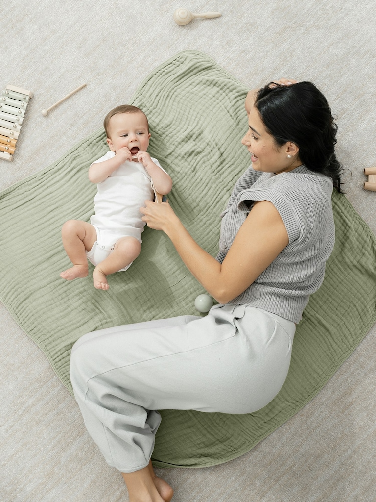 Comfy Cubs Baby Muslin Blanket