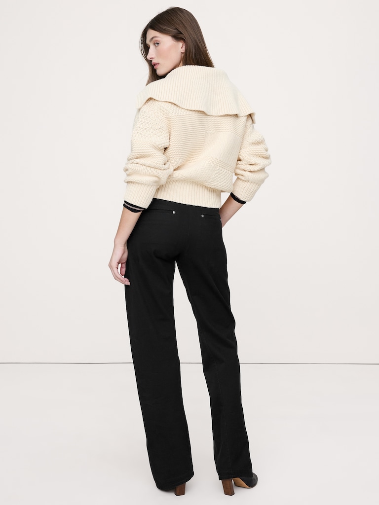 Mid-Rise Twisted Straight Pant