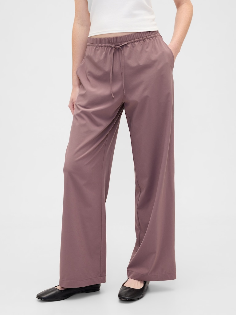 GapFit High Rise Loose Runaround Pants