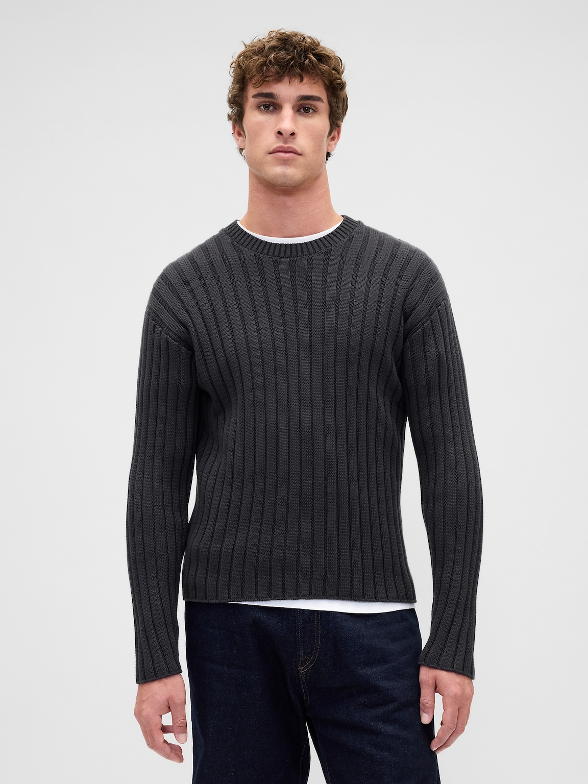 Wide Rib Slim Crewneck Sweater