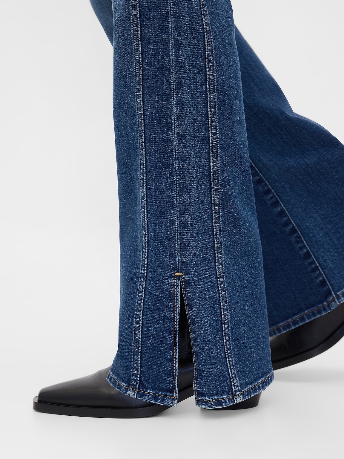 Low Rise Long & Lean Seamed Split-Hem Jeans