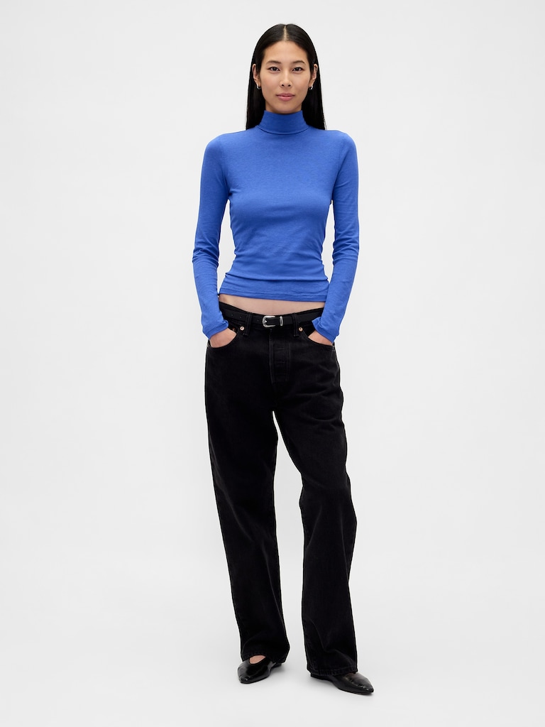 Featherweight Turtleneck