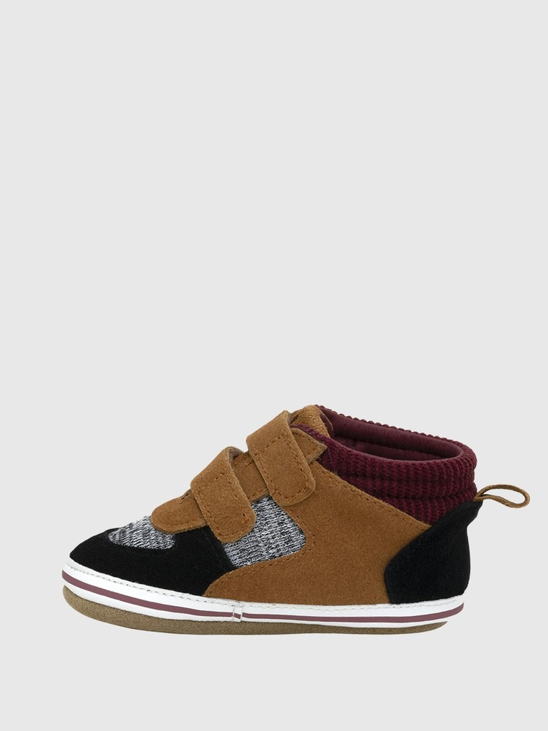 Robeez Baby Raiden First Kicks